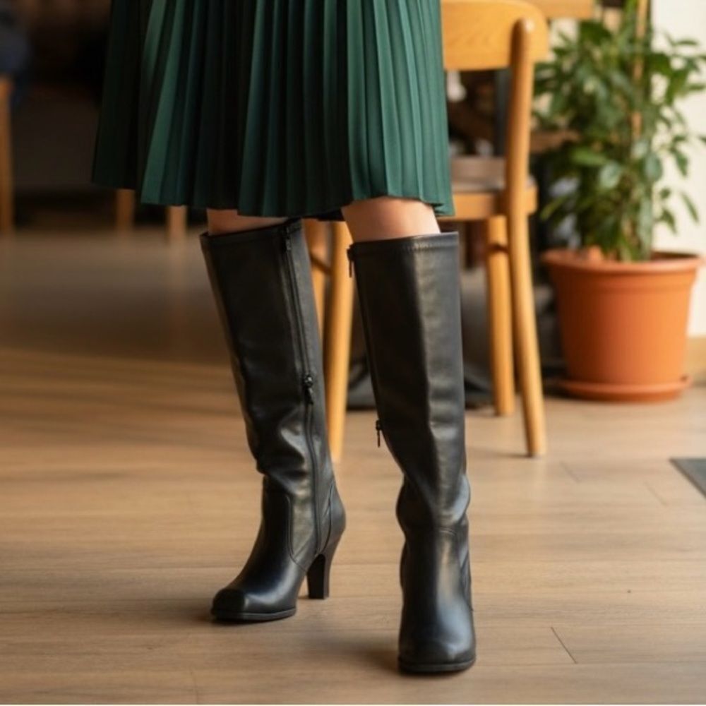 Roberto Vianni Catchy Dark Brown Square-Toe High Leather Boots size 8